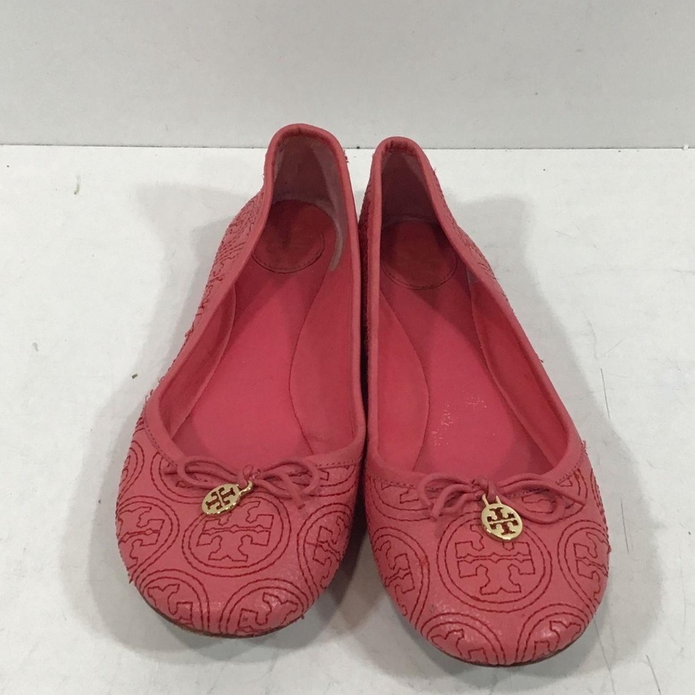 Women’s Tory Burch Pink Embossed Leather Flats Size 8M